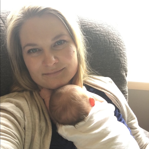 Meet your Posher, Teresa ⭐️⭐️⭐️⭐️⭐️ - Picture 3 of 16